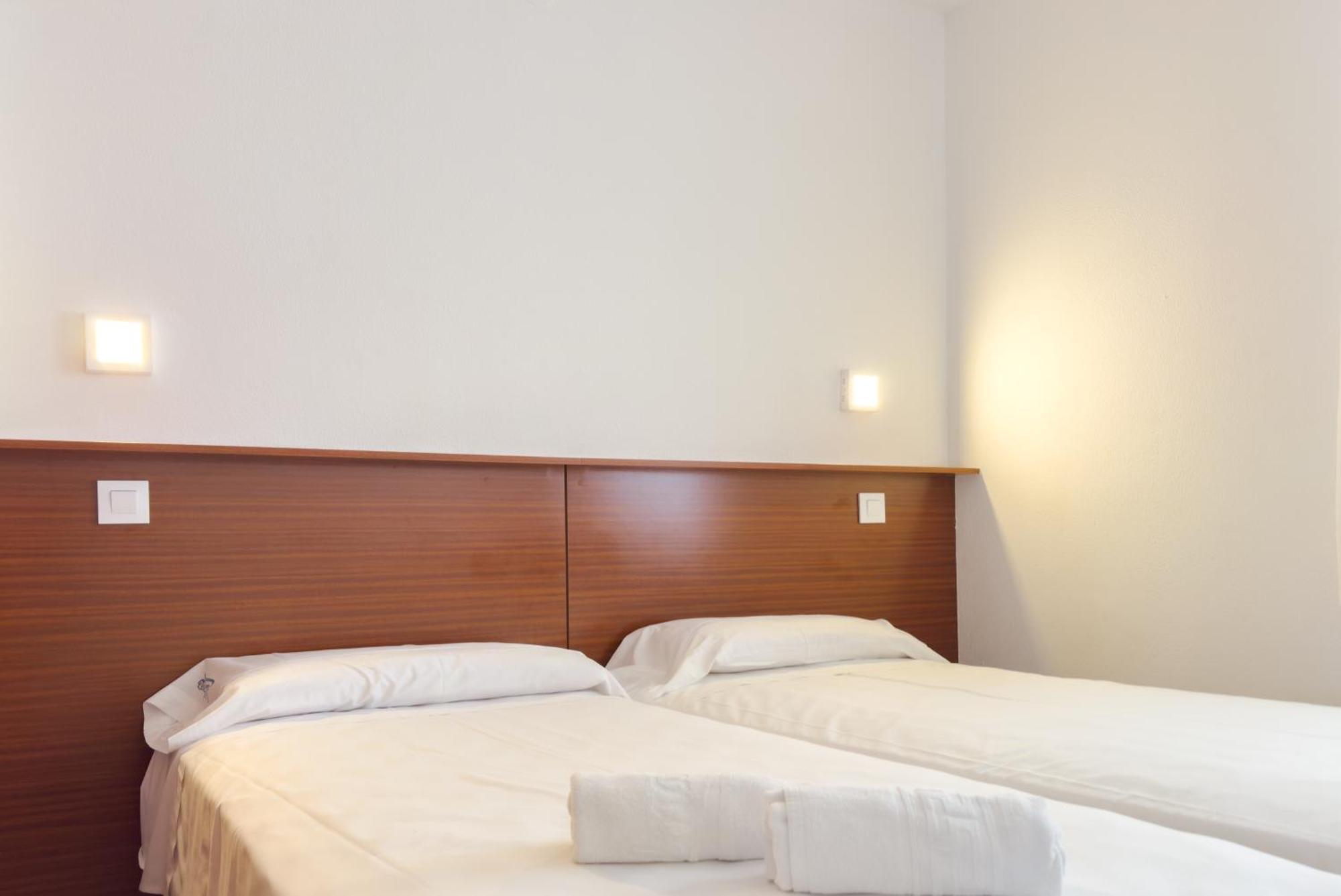 Rentalmar Atlantida Apartamentos Salou Exterior foto